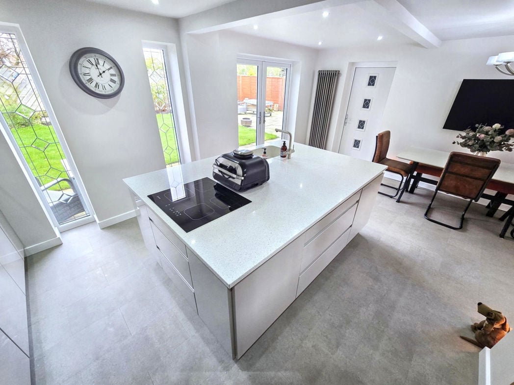 Property image 13 of 44