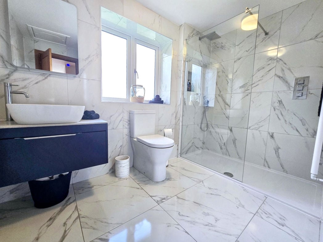 Property image 30 of 44