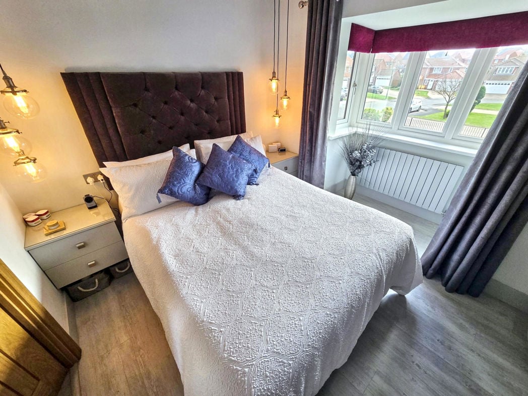 Property image 24 of 44