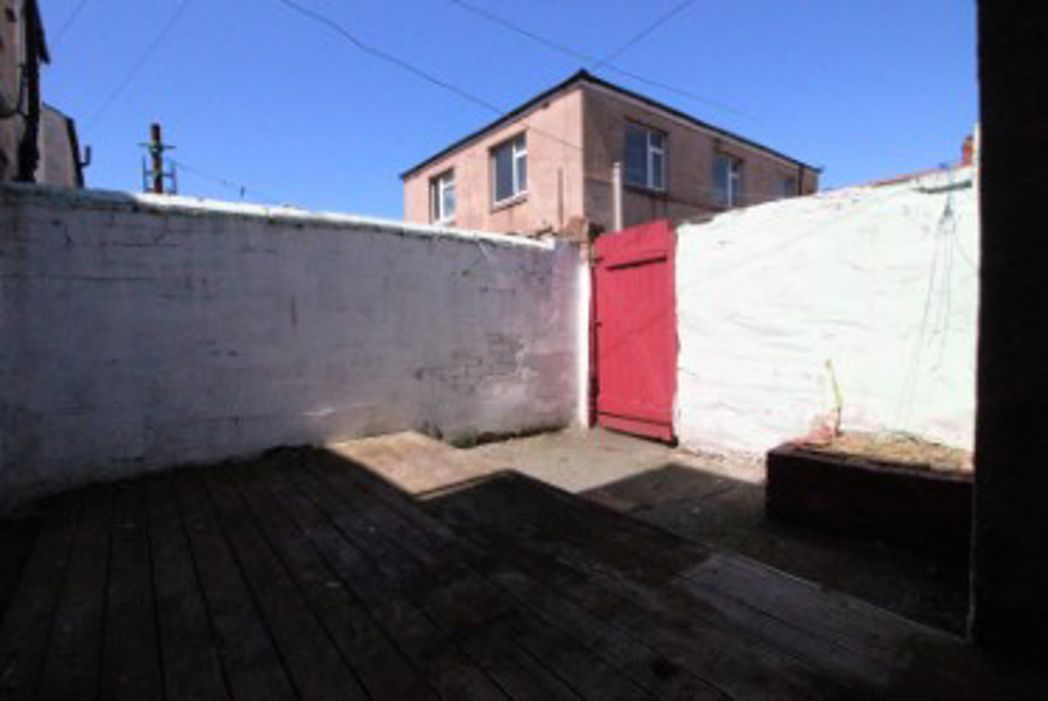 Property image 3 of 8