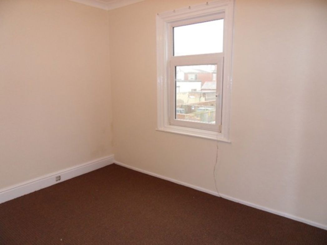Property image 4 of 10