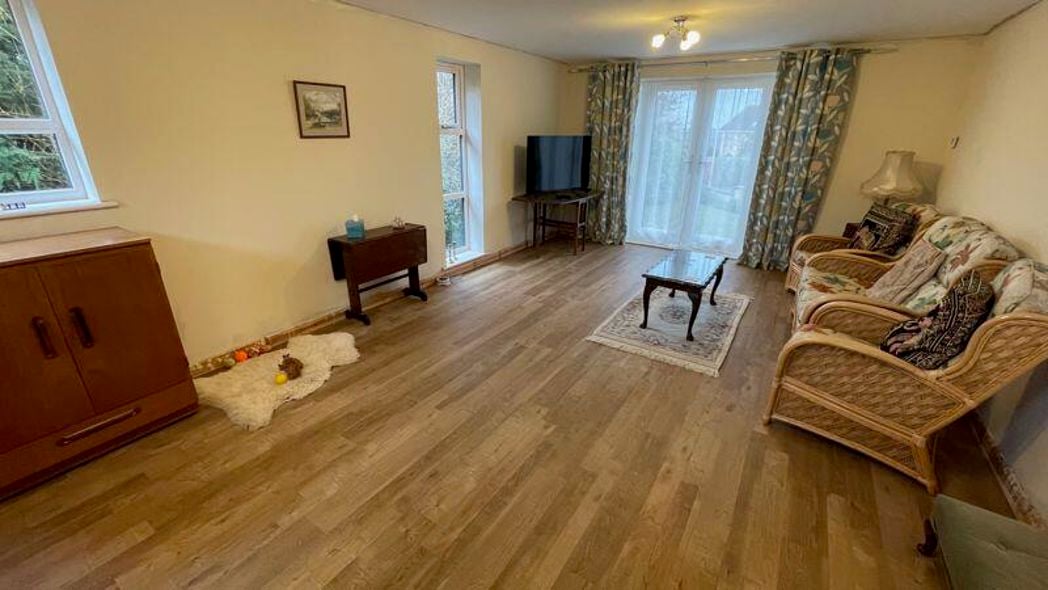 Property image 3 of 14