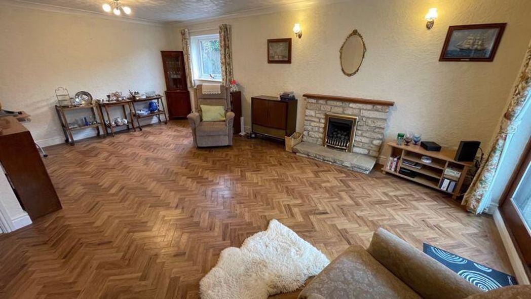 Property image 4 of 14