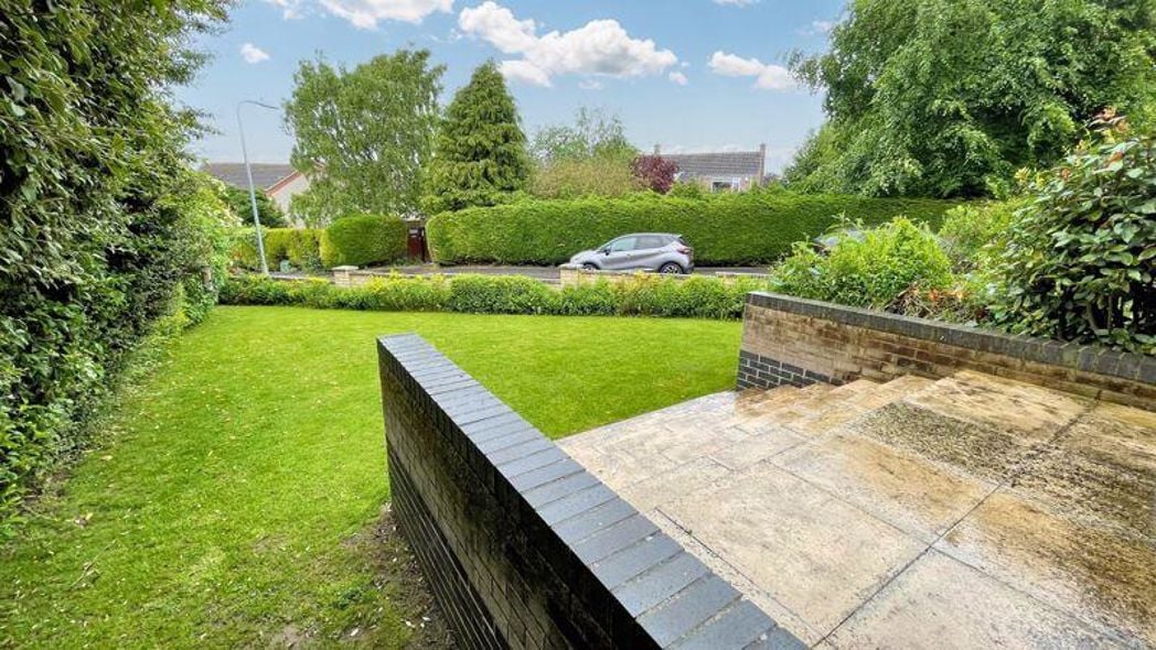 Property image 5 of 14