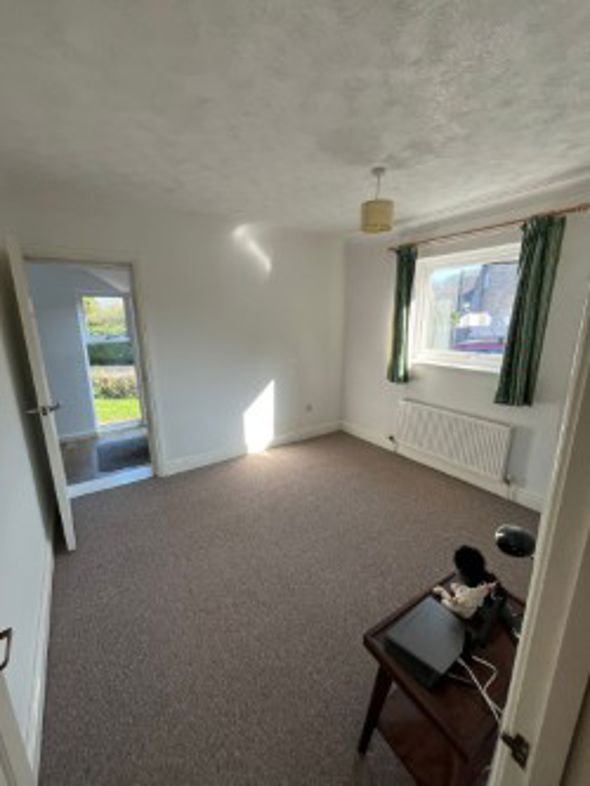 Property image 13 of 14