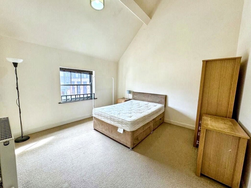 Property image 8 of 8