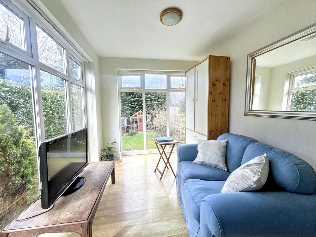 Property image 12 of 16