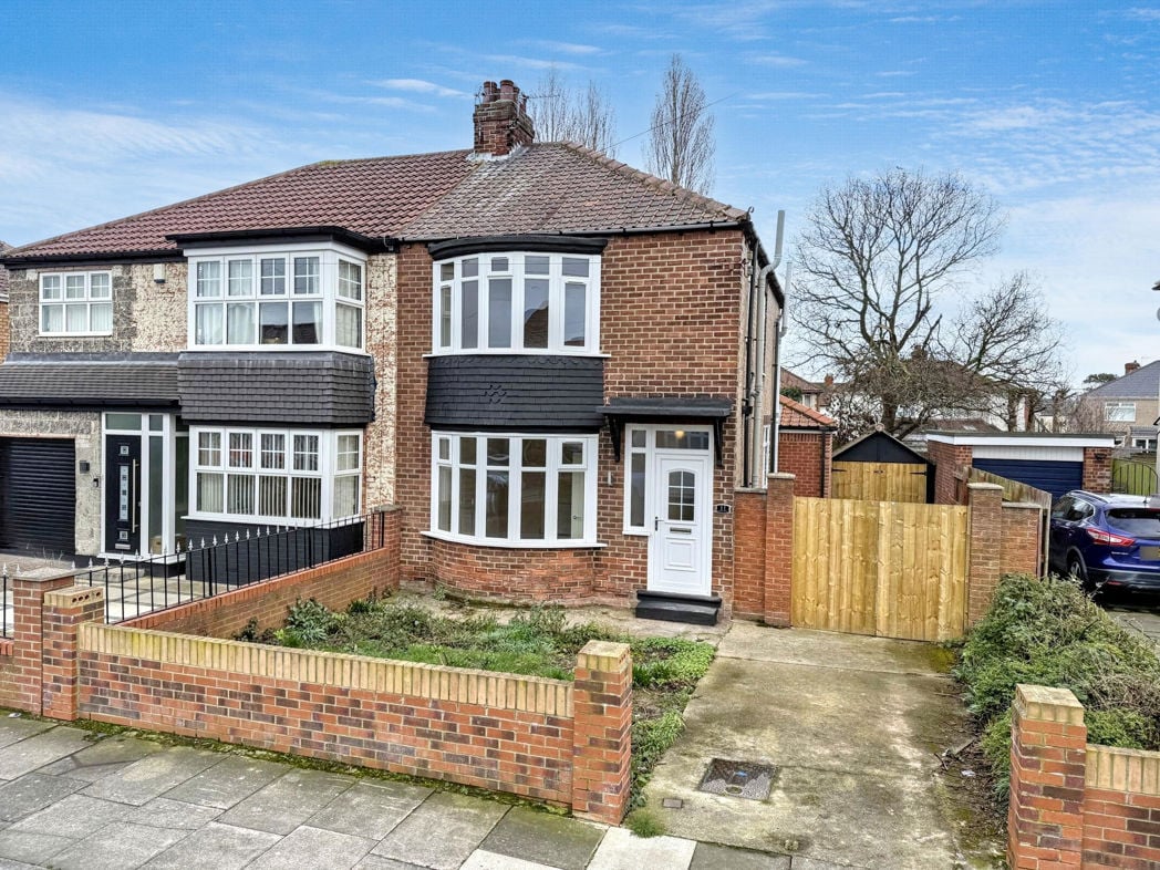 Property image 1 of 28