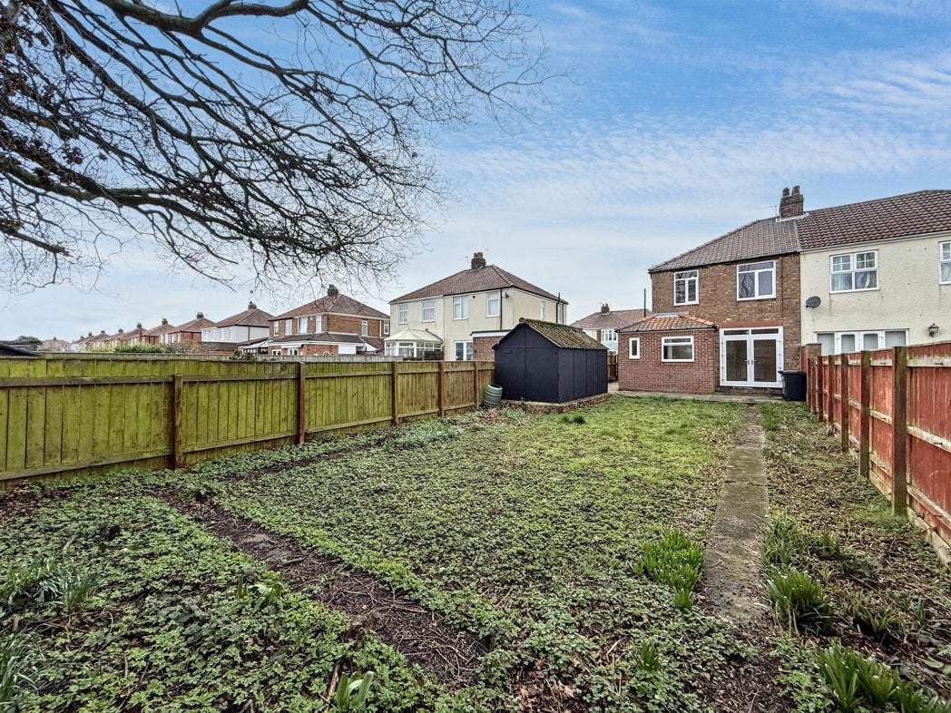 Property image 24 of 28