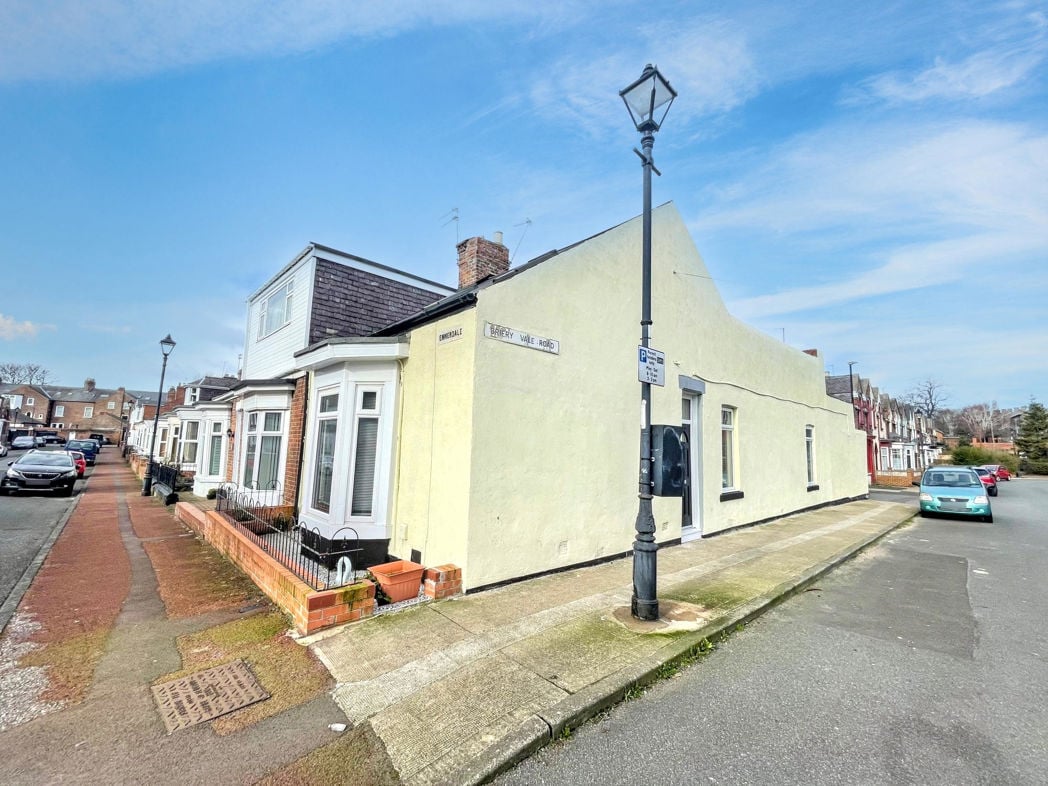 Property image 1 of 11