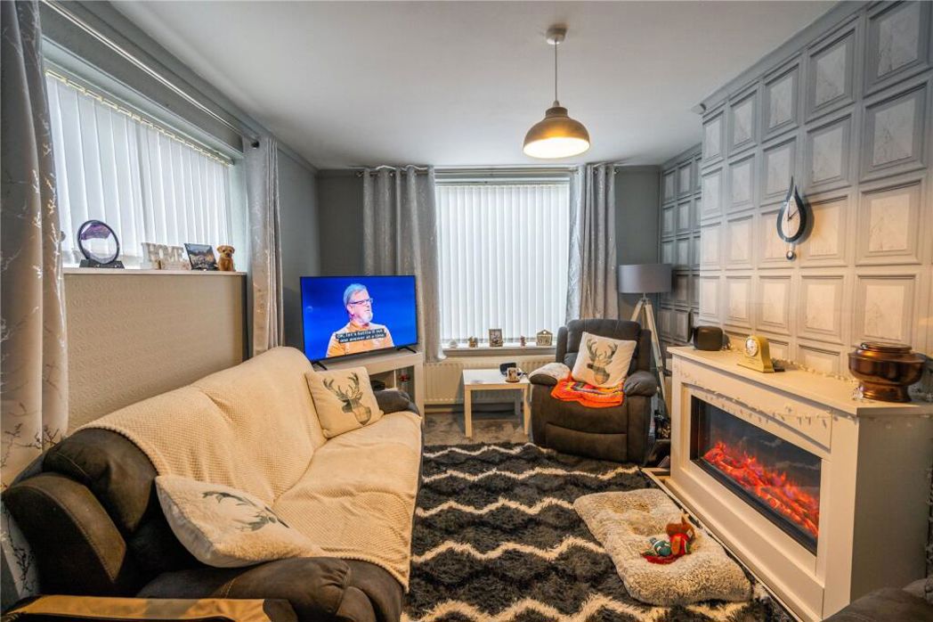 Property image 2 of 14