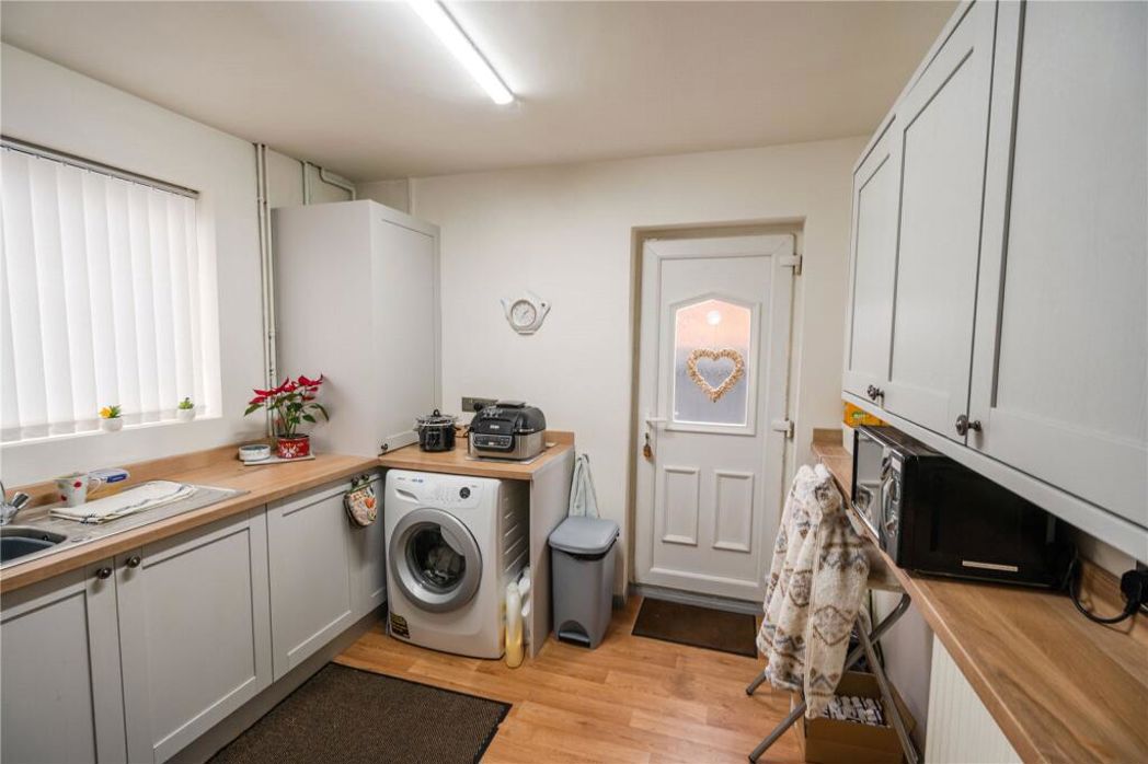 Property image 5 of 14