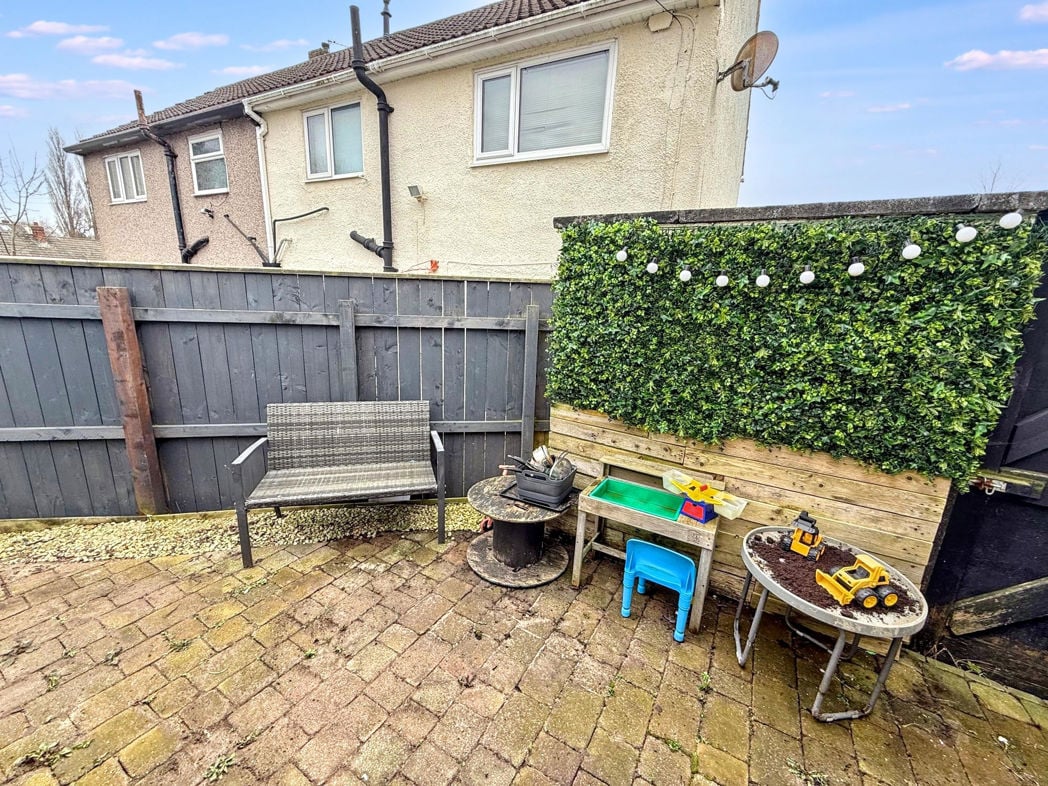 Property image 14 of 15