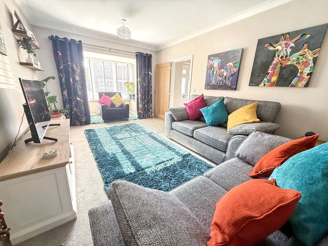 Property image 6 of 25