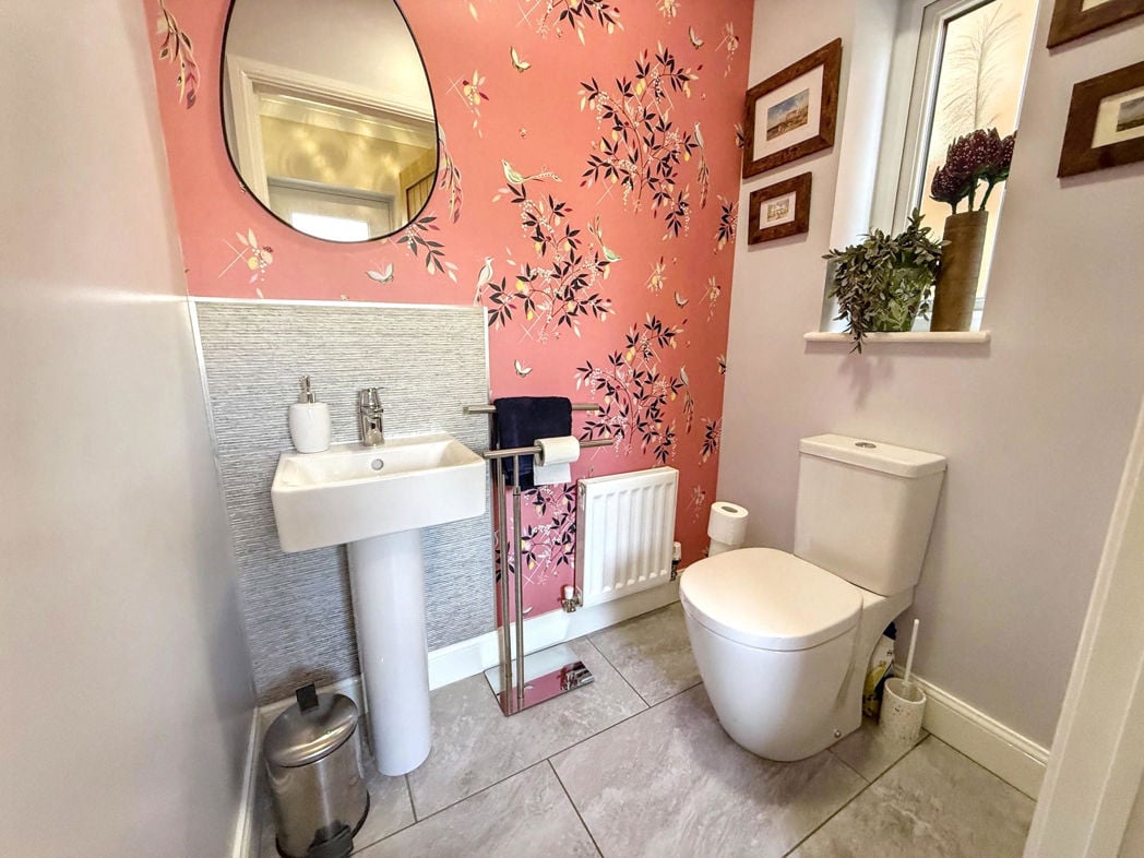 Property image 13 of 25