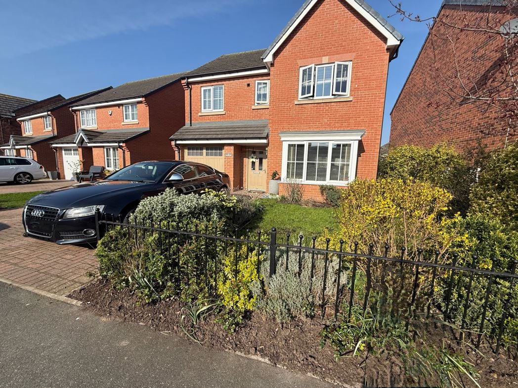 Property image 1 of 25