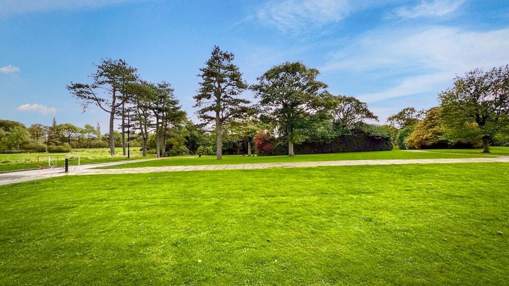 Property image 9 of 10
