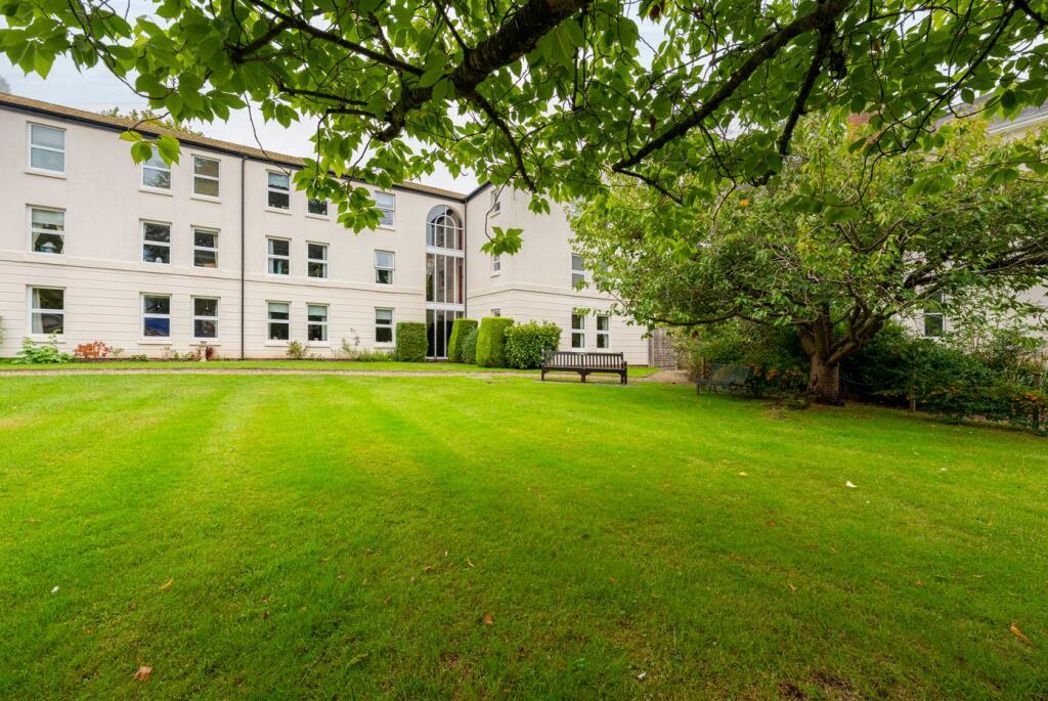 Property image 17 of 24