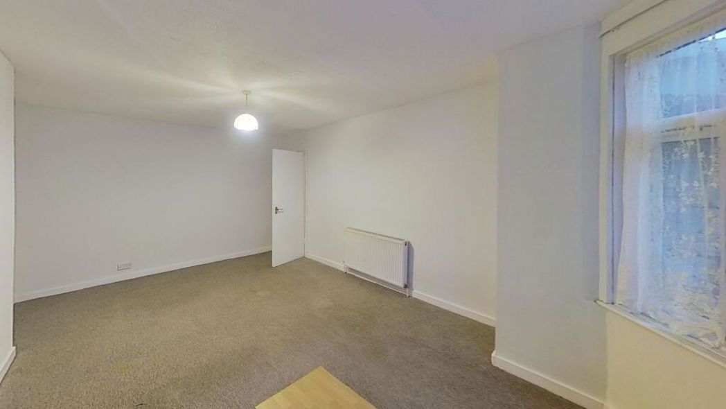 Property image 7 of 14