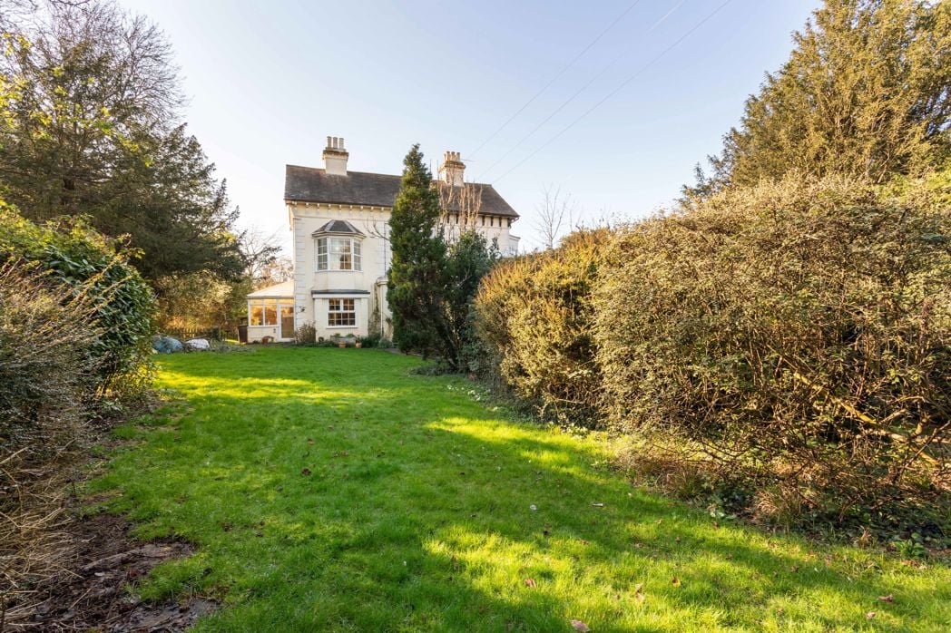 Property image 4 of 28