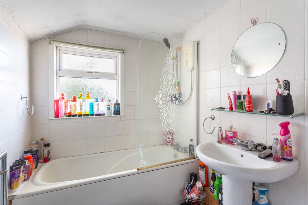 Property image 11 of 28