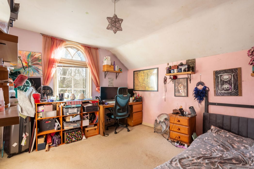 Property image 22 of 28
