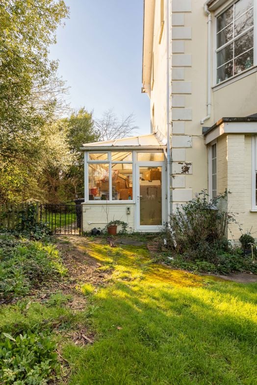Property image 26 of 28
