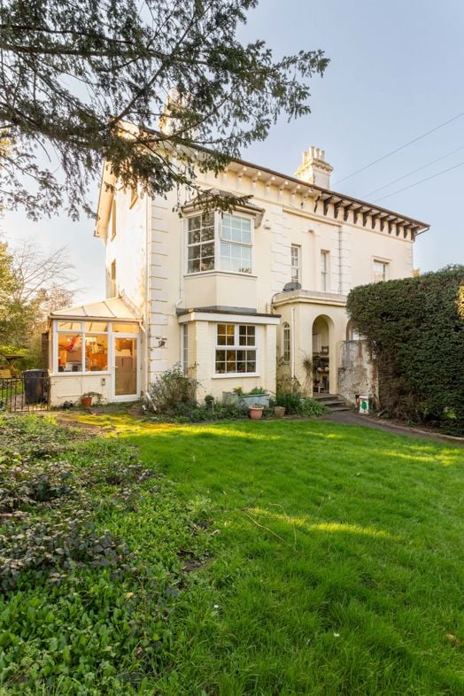 Property image 27 of 28