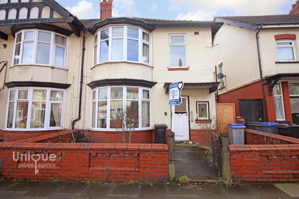 Property image 1 of 17