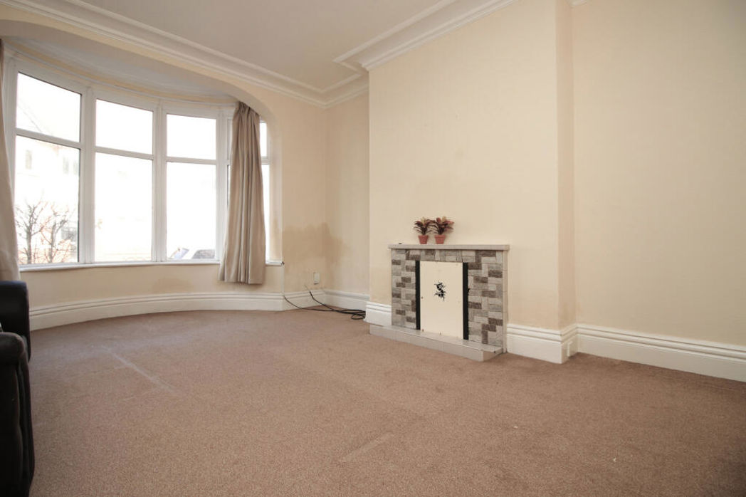Property image 2 of 17