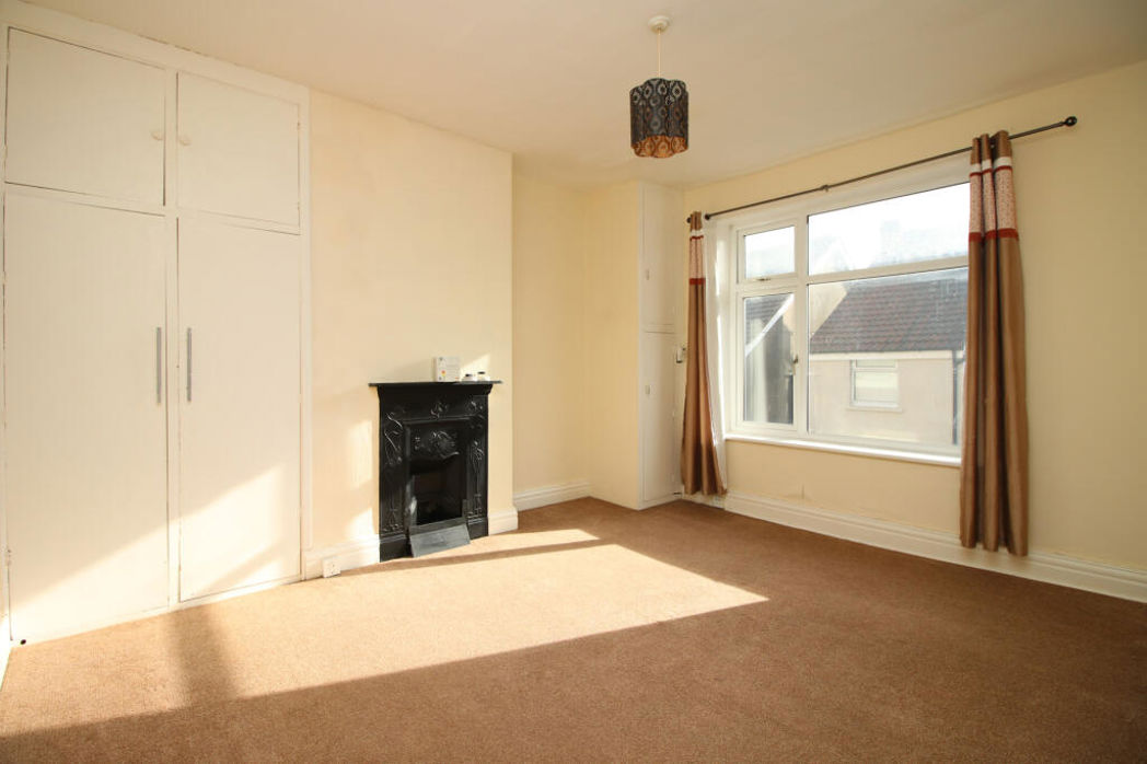 Property image 10 of 17
