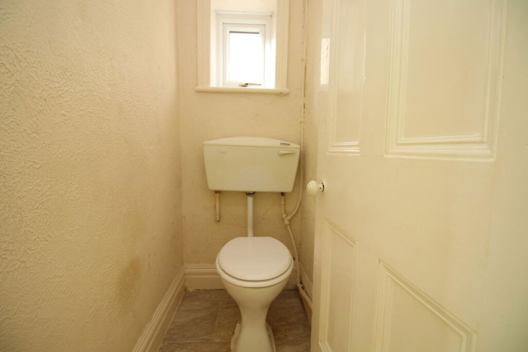 Property image 14 of 17