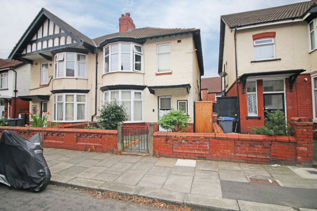 Property image 15 of 17