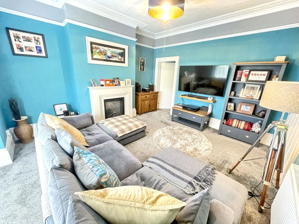 Property image 3 of 14
