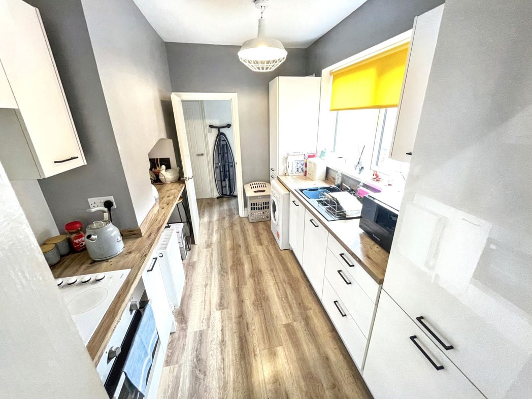 Property image 6 of 14