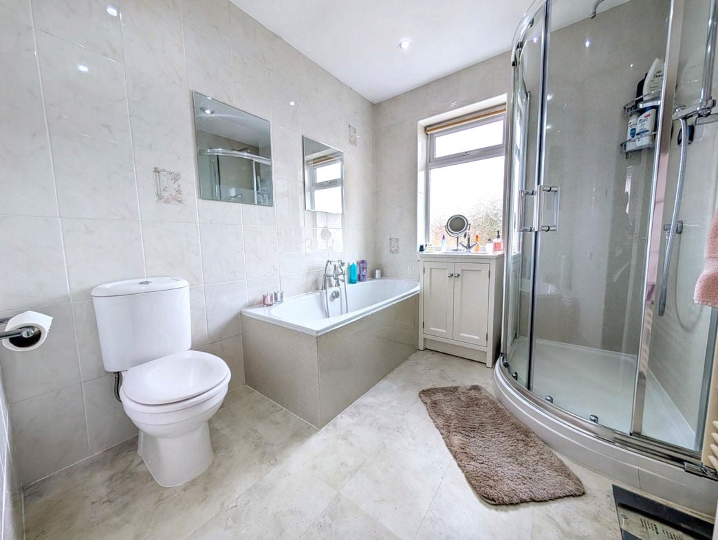 Property image 8 of 10