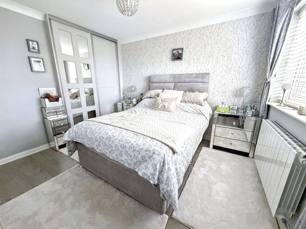 Property image 16 of 26