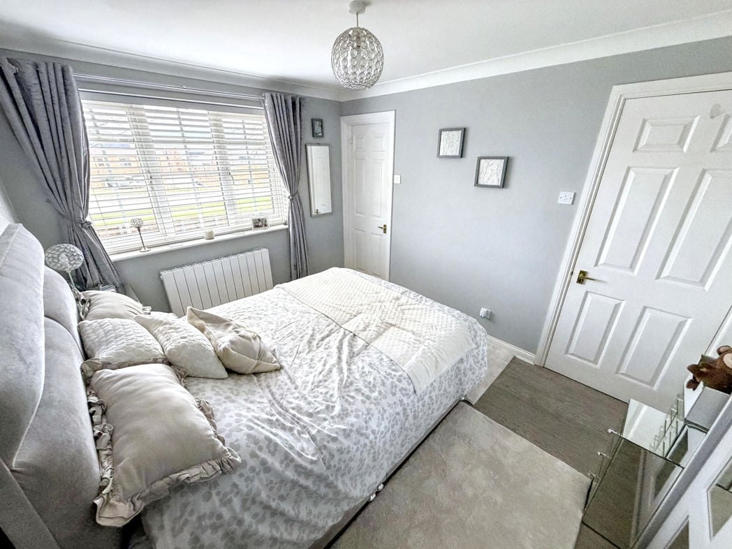 Property image 17 of 26