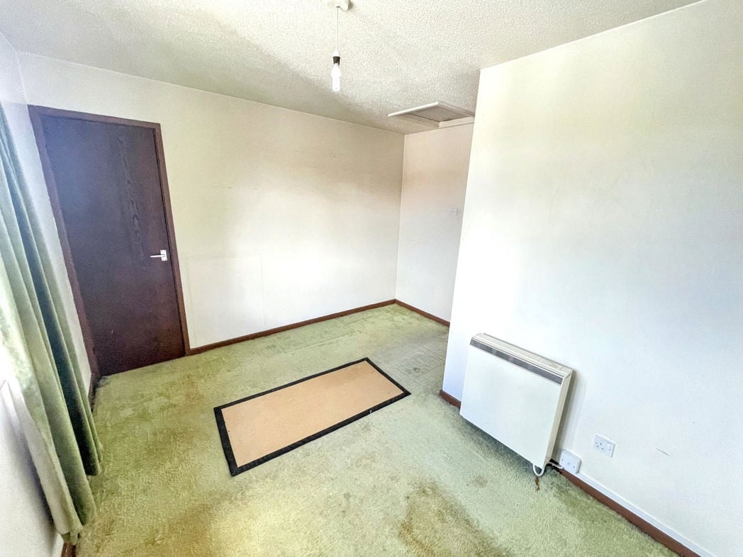 Property image 6 of 6