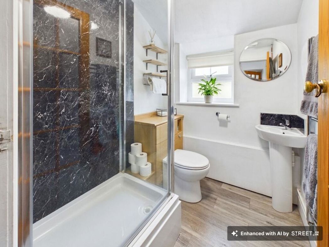 Property image 22 of 60