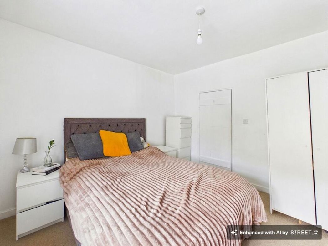 Property image 23 of 60