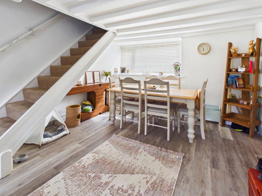 Property image 27 of 60