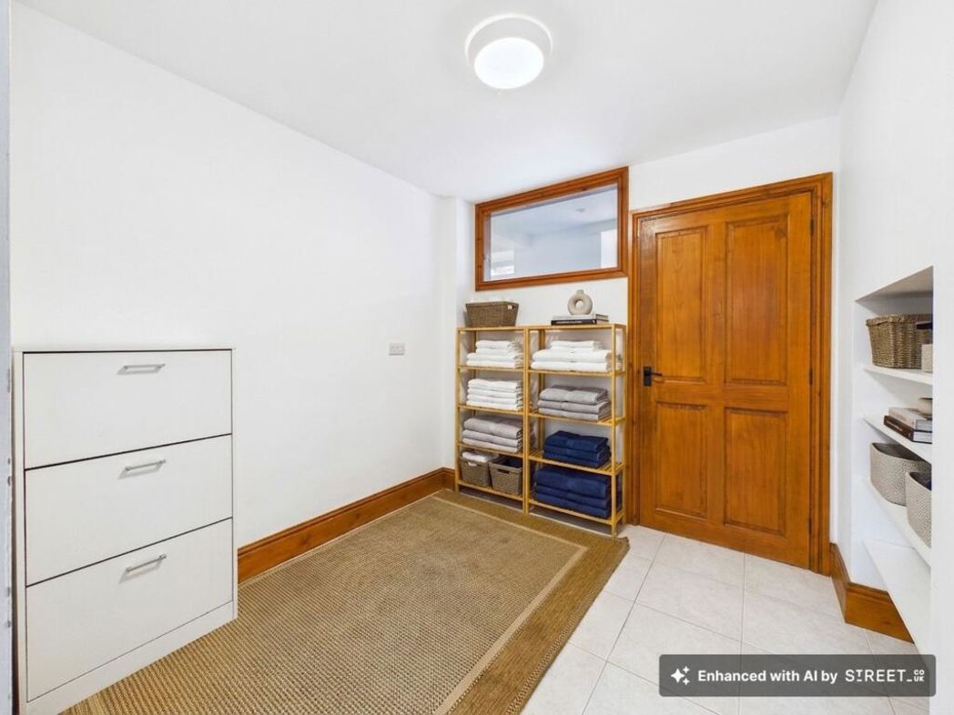 Property image 37 of 60