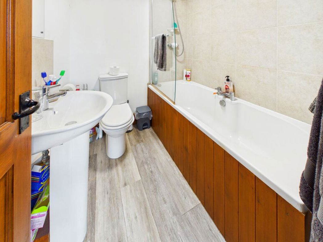 Property image 41 of 60