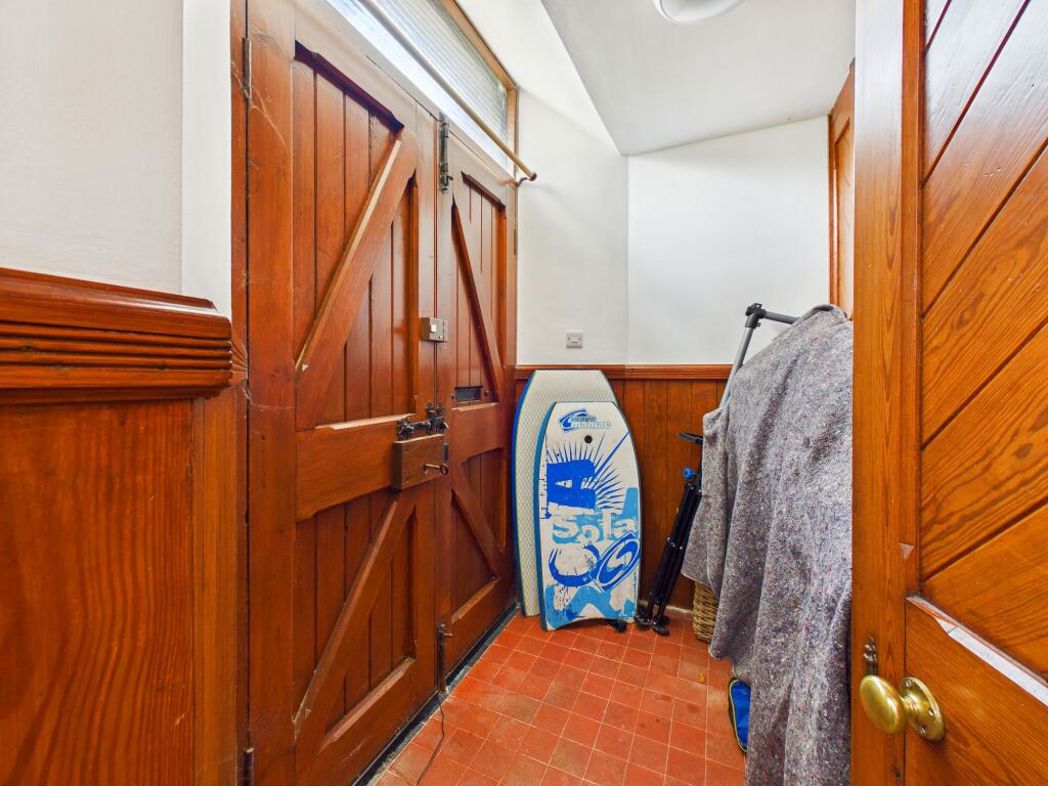Property image 46 of 60