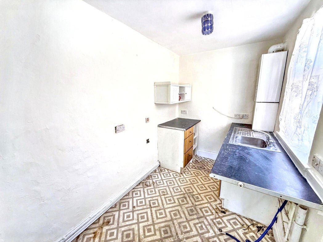 Property image 6 of 14