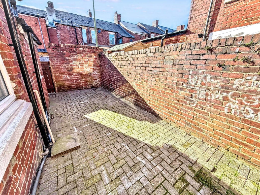 Property image 13 of 14