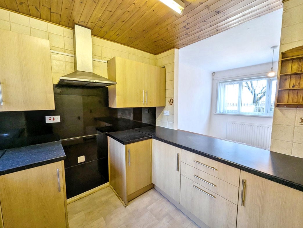 Property image 3 of 17