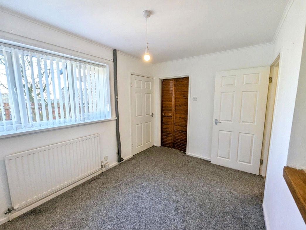 Property image 5 of 17