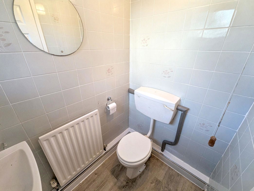 Property image 8 of 17